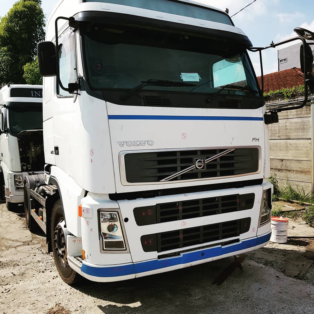 Volvo-FH-CKD-Lorry.-Automatic-transmission.-1